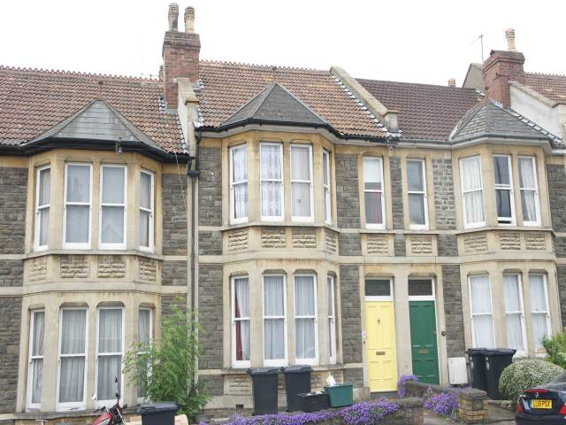 6 bedroom house to rent